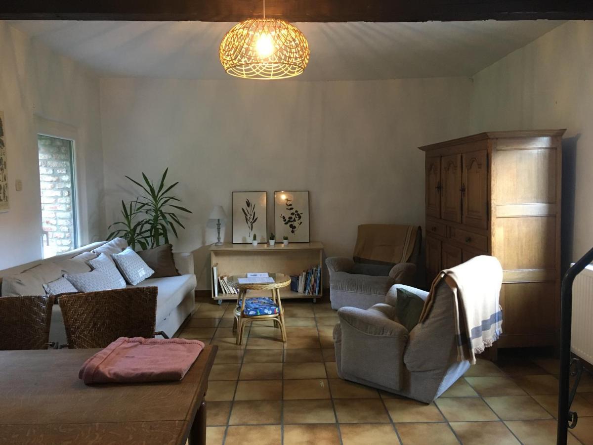 Holiday Home "Les Ancolies " Gite Citadin Spa Eksteriør billede
